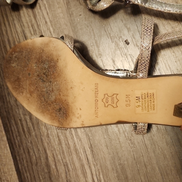 ANTONIO Melani Metallic Heel Beaded Sandals Size 9.5 Prom!! - Picture 6 of 6